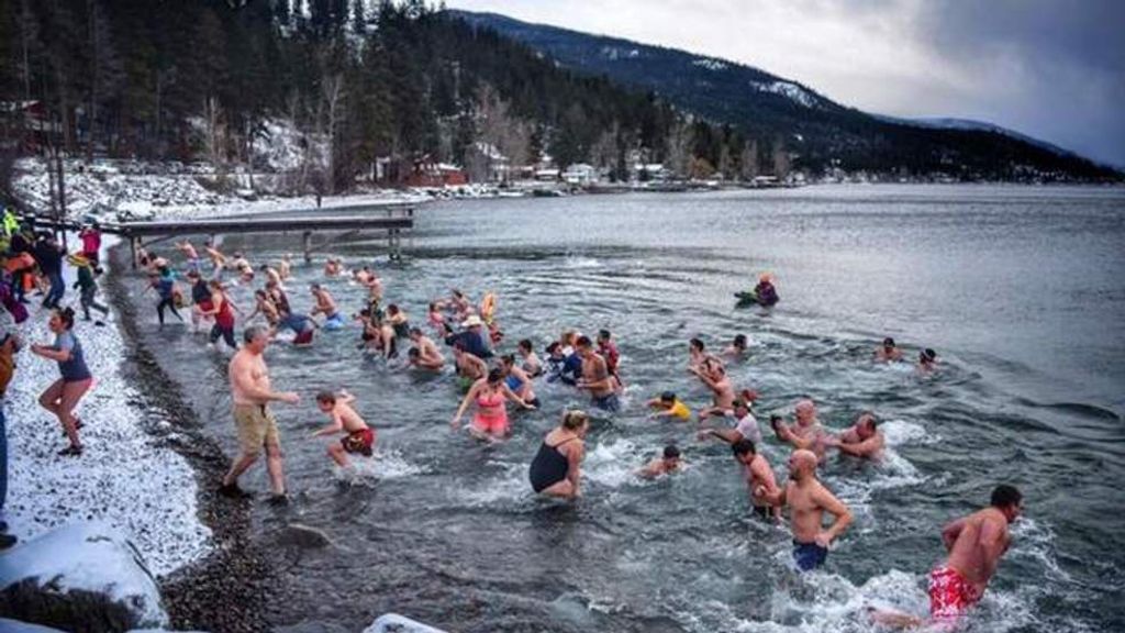 Polar Bear Plunge at The Raven Jan 1st