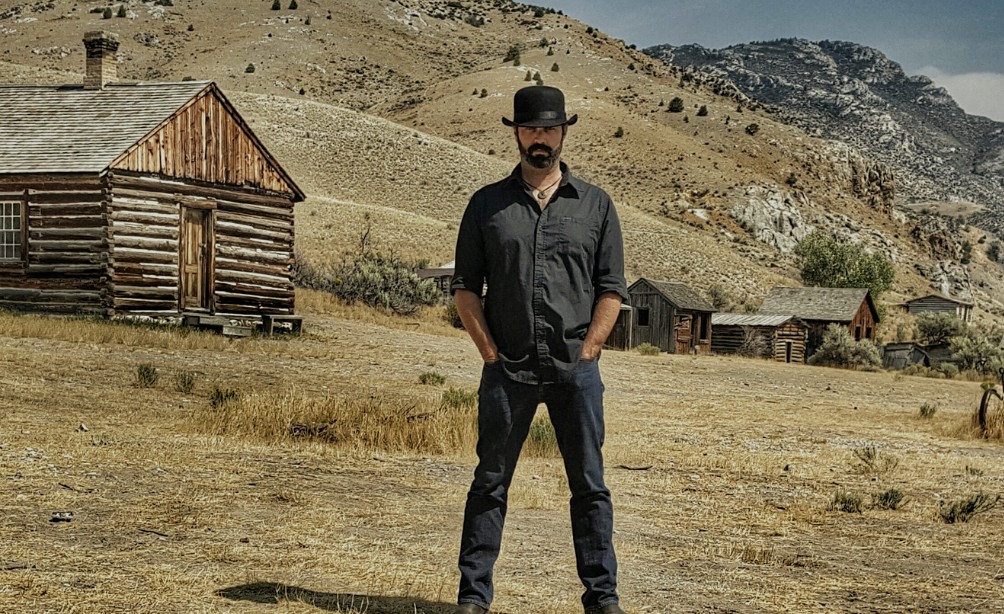 Nick Spear LIVE at Laughing Horse Lodge